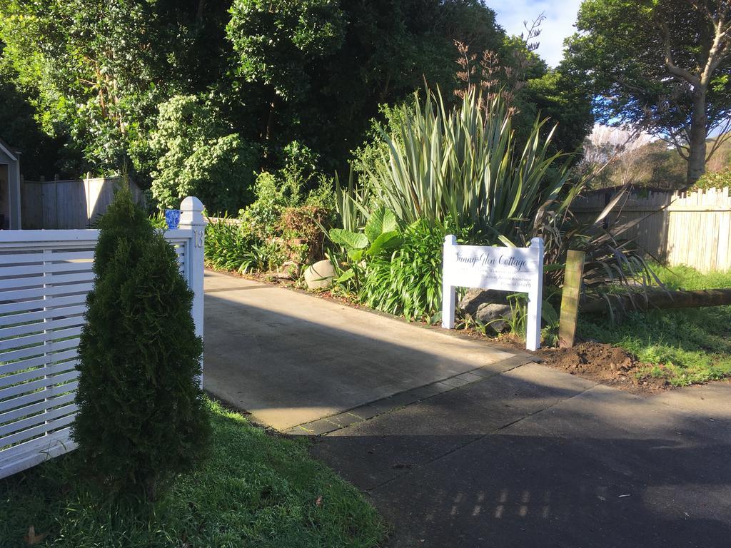 Sunny Glen Cottage ワイカナエ エクステリア 写真